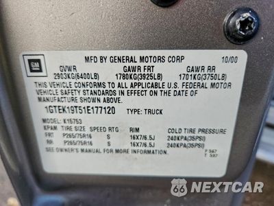 Zdjęcie 12 z 12 samochodu: 2001 GMC NEW SIERRA K1500 VIN:1GTEK19T51E177120 - miniatura