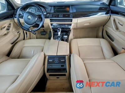 Zdjęcie 8 z 11 samochodu: 2015 BMW 528 XI VIN:WBA5A7C58FD625974 - miniatura