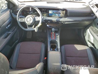 Zdjęcie 8 z 13 samochodu: 2025 NISSAN KICKS SR VIN:3N8AP6DA7SL351634 - miniatura