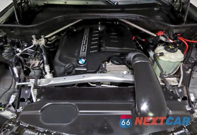 Zdjęcie 7 z 10 samochodu: 2017 BMW X5 SDRIVE35I VIN:5UXKR2C36H0X07436 - miniatura