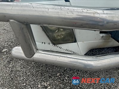 Zdjęcie 12 z 12 samochodu: 2014 VOLVO VN VNL VIN:4V4NC9EH1EN167370 - miniatura