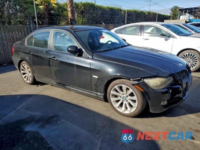 Czwarte zdjęcie samochodu z boku: 2011 BMW 328 I SULEV VIN:WBAPH5C59BA447447 - miniatura