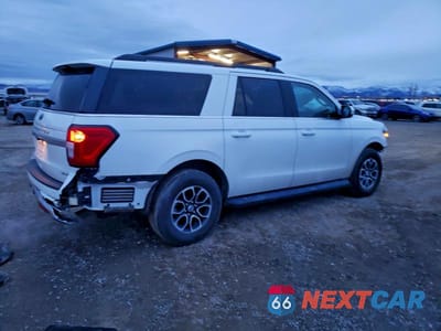 Trzecie zdjęcie samochodu z tyłu: 2023 FORD EXPEDITION MAX XLT VIN:1FMJK1J83PEA05937 - miniatura