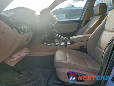 Zdjęcie 7 z 13 samochodu: 2017 BMW X3 XDRIVE28I VIN:5UXWX9C39H0T22338 - miniatura