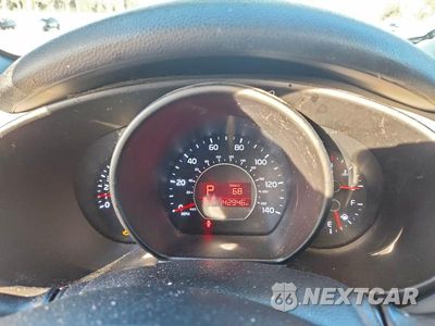 Zdjęcie 9 z 11 samochodu: 2017 KIA SOUL VIN:KNDJN2A29H7443655 - miniatura