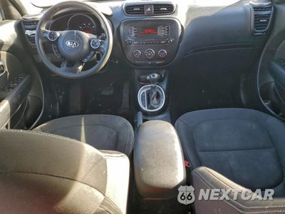 Zdjęcie 8 z 12 samochodu: 2014 KIA SOUL BASE VIN:KNDJN2A23E7087957 - miniatura