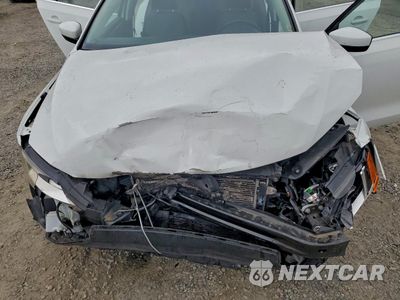 Zdjęcie 11 z 12 samochodu: 2017 VOLKSWAGEN JETTA S VIN:3VW2B7AJ6HM217500 - miniatura