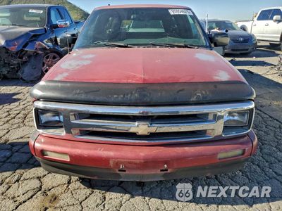 Piąte zdjęcie samochodu w środku: 1995 CHEVROLET S TRUCK S10 VIN:1GCCS19Z3S8189133 - miniatura