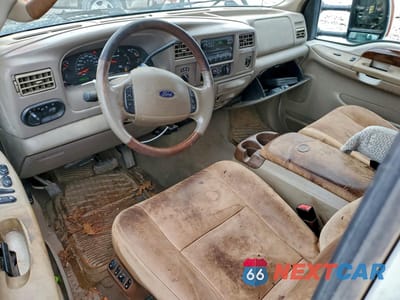 Zdjęcie 8 z 12 samochodu: 2004 FORD F350 SUPER DUTY VIN:1FTWW33P84EC27738 - miniatura