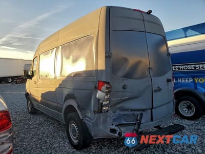 Drugie zdjęcie samochodu z przodu: 2018 MERCEDES-BENZ SPRINTER 2500 V6 TDSL CARGO 3.0L STANDARD ROOF VIN:WD3PE7CD9JP625815 - miniatura