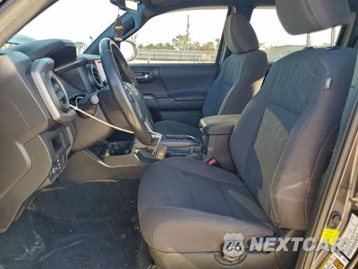 Zdjęcie 7 z 12 samochodu: 2016 TOYOTA TACOMA DOUBLE CAB VIN:3TMAZ5CN0GM015569 - miniatura