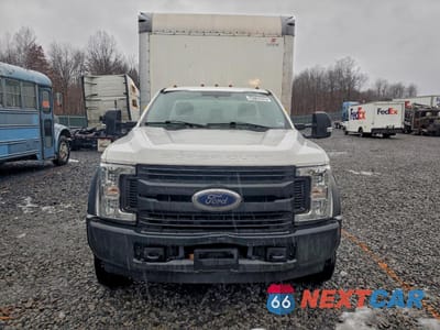 Piąte zdjęcie samochodu w środku: 2019 FORD F450 SUPER DUTY BOX TRUCK VIN:1FDUF4GYXKDA16054 - miniatura