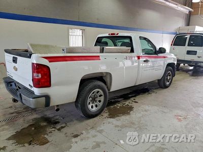 Trzecie zdjęcie samochodu z tyłu: 2011 CHEVROLET SILVERADO C1500 VIN:1GCNCPEAXBZ375772 - miniatura