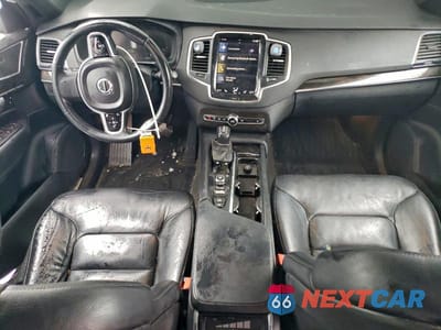 Zdjęcie 8 z 13 samochodu: 2018 VOLVO XC90 T6 VIN:YV4A22PK0J1323359 - miniatura