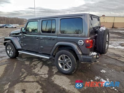Drugie zdjęcie samochodu z przodu: 2021 JEEP WRANGLER UNLIMITED SAHARA VIN:1C4HJXEG0MW660556 - miniatura