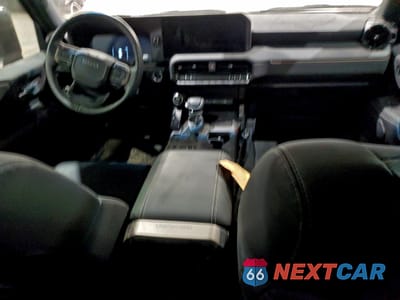 Zdjęcie 8 z 12 samochodu: 2024 TOYOTA LAND CRUISER BASE VIN:JTEABFAJ7RK005895 - miniatura