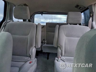Zdjęcie 10 z 13 samochodu: 2005 TOYOTA SIENNA CE VIN:5TDZA23C35S265022 - miniatura