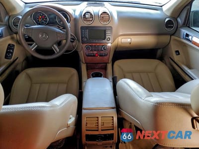 Zdjęcie 8 z 12 samochodu: 2008 MERCEDES-BENZ ML 350 VIN:4JGBB86E38A328258 - miniatura