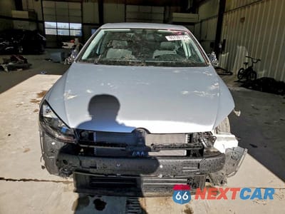 Piąte zdjęcie samochodu w środku: 2019 VOLKSWAGEN E-GOLF SE VIN:WVWKR7AU4KW910940 - miniatura