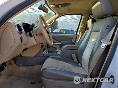 Zdjęcie 7 z 14 samochodu: 2006 FORD EXPLORER EDDIE BAUER VIN:1FMEU74E26UA61498 - miniatura