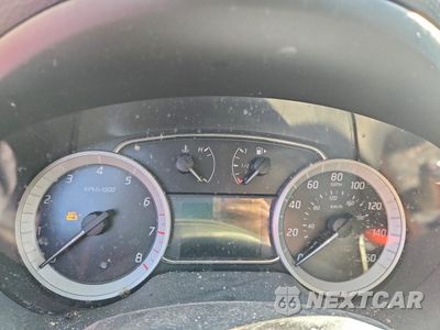 Zdjęcie 9 z 14 samochodu: 2015 NISSAN SENTRA S VIN:3N1AB7AP4FY320779 - miniatura