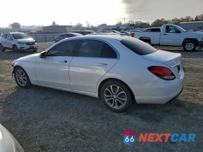 Drugie zdjęcie samochodu z przodu: 2017 MERCEDES-BENZ C 300 VIN:55SWF4JB9HU202122 - miniatura