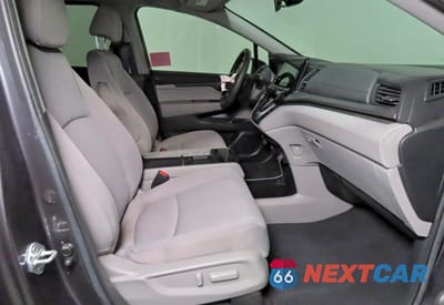 Piąte zdjęcie samochodu w środku: 2023 HONDA ODYSSEY EX VIN:5FNRL6H53PB054759 - miniatura