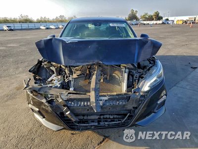 Piąte zdjęcie samochodu w środku: 2022 NISSAN ALTIMA SV VIN:1N4BL4DV4NN359140 - miniatura