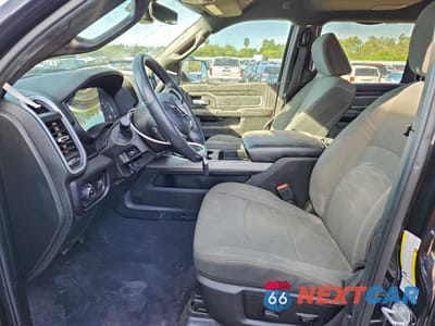 Zdjęcie 7 z 12 samochodu: 2022 RAM 2500 BIG HORN/LONE STAR VIN:3C6UR5DL6NG319129 - miniatura