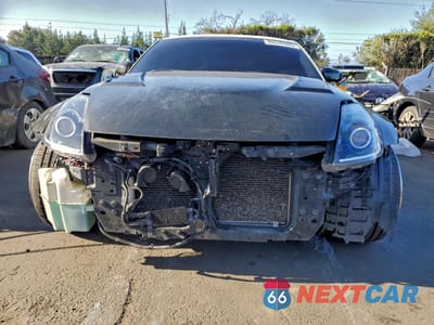 Piąte zdjęcie samochodu w środku: 2008 NISSAN 350Z COUPE VIN:JN1BZ34D38M703645 - miniatura