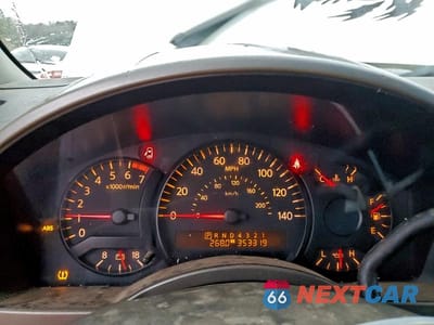Zdjęcie 9 z 12 samochodu: 2004 NISSAN TITAN XE VIN:1N6AA06A94N586379 - miniatura