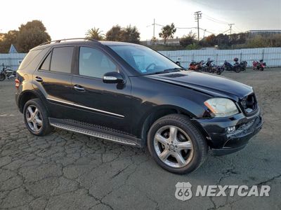 Czwarte zdjęcie samochodu z boku: 2008 MERCEDES-BENZ ML 320 CDI VIN:4JGBB22E58A320844 - miniatura