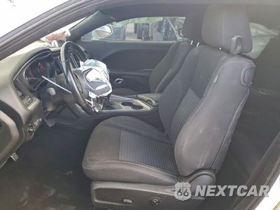 Zdjęcie 7 z 13 samochodu: 2019 DODGE CHALLENGER SXT VIN:2C3CDZAG5KH655467 - miniatura