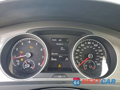 Zdjęcie 9 z 12 samochodu: 2015 VOLKSWAGEN GOLF VIN:3VW917AU6FM040892 - miniatura
