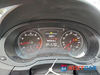 Zdjęcie 9 z 13 samochodu: 2018 AUDI Q3 PREMIUM VIN:WA1ECCFSXJR003096 - miniatura