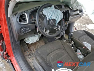 Zdjęcie 8 z 13 samochodu: 2019 JEEP RENEGADE LATITUDE VIN:ZACNJABB3KPK04454 - miniatura