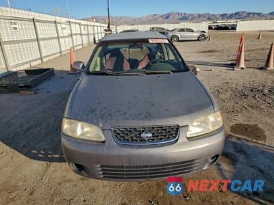 Piąte zdjęcie samochodu w środku: 2000 NISSAN SENTRA BAS VIN:3N1CB51A0YL385671 - miniatura