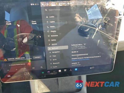 Zdjęcie 9 z 13 samochodu: 2021 TESLA MODEL Y VIN:5YJYGDEE8MF230726 - miniatura