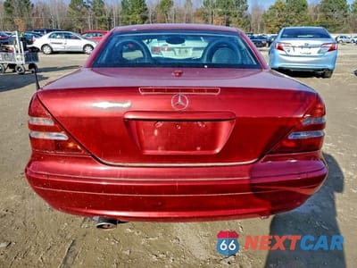 Zdjęcie 6 z 12 samochodu: 2004 MERCEDES-BENZ SLK VIN:WDBKK49F34F302434 - miniatura