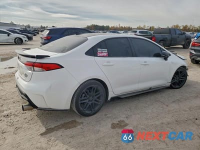 Trzecie zdjęcie samochodu z tyłu: 2021 TOYOTA COROLLA SE VIN:5YFM4MCE0MP087947 - miniatura