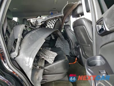 Zdjęcie 11 z 13 samochodu: 2015 CHEVROLET TAHOE K1500 LT VIN:1GNSKBKC7FR248649 - miniatura