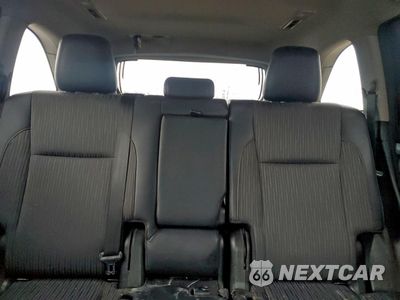 Zdjęcie 10 z 15 samochodu: 2018 TOYOTA HIGHLANDER LE VIN:5TDBZRFH1JS844885 - miniatura