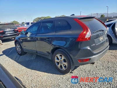 Drugie zdjęcie samochodu z przodu: 2013 VOLVO XC60 3.2 VIN:YV4940DL2D2414520 - miniatura