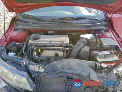 Zdjęcie 11 z 14 samochodu: 2013 KIA FORTE SX VIN:KNAFW4A3XD5685722 - miniatura