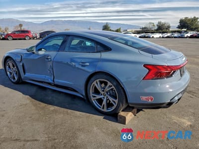 Drugie zdjęcie samochodu z przodu: 2024 AUDI E-TRON GT PREMIUM PLUS VIN:WAUFJBFW3R7000946 - miniatura