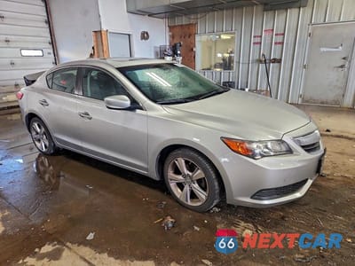 Czwarte zdjęcie samochodu z boku: 2014 ACURA ILX 20 VIN:19VDE1F32EE000132 - miniatura