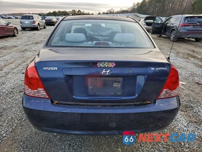 Zdjęcie 6 z 13 samochodu: 2005 HYUNDAI ELANTRA GLS VIN:KMHDN46D05U031569 - miniatura