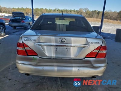 Zdjęcie 6 z 12 samochodu: 2006 LEXUS LS 430 VIN:JTHBN36F265050867 - miniatura