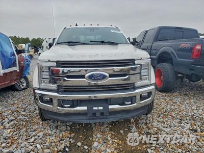 Piąte zdjęcie samochodu w środku: 2019 FORD F450 SUPER DUTY VIN:1FT8W4DT1KEF39827 - miniatura