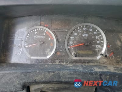 Zdjęcie 9 z 13 samochodu: 2013 ISUZU NPR HD FLATBED TRUCK VIN:JALC4W169D7000999 - miniatura